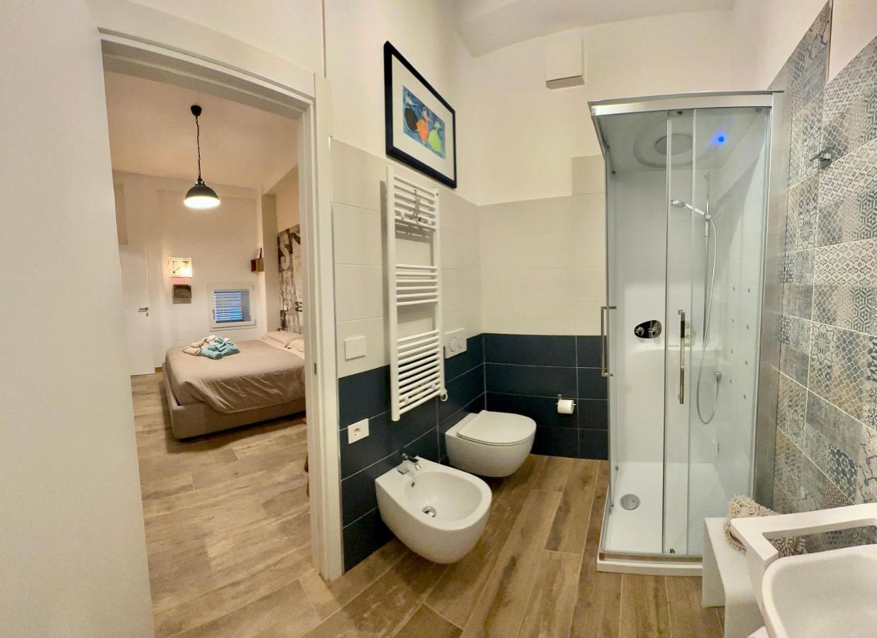 Bed Art Relaxing Suite - Appartamento Con Sauna Happiness Suite Gallery San Benedetto del Tronto Ngoại thất bức ảnh